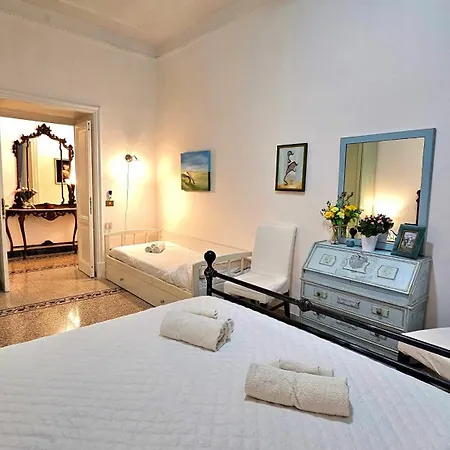 Casa Marino - Historic House Near The Center Apartamento *